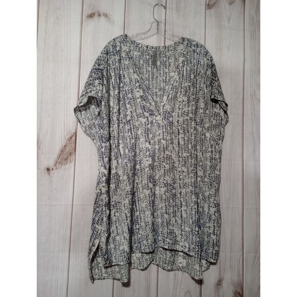 Melissa McCarthy Shirt Ladies 3x Gray White Capped Sleeve‎ - Picture 1 of 8